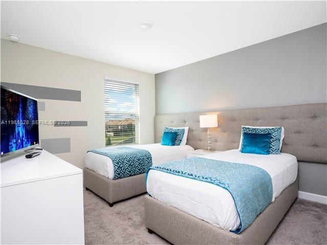 1568 Maidstone Court Property Photo 28