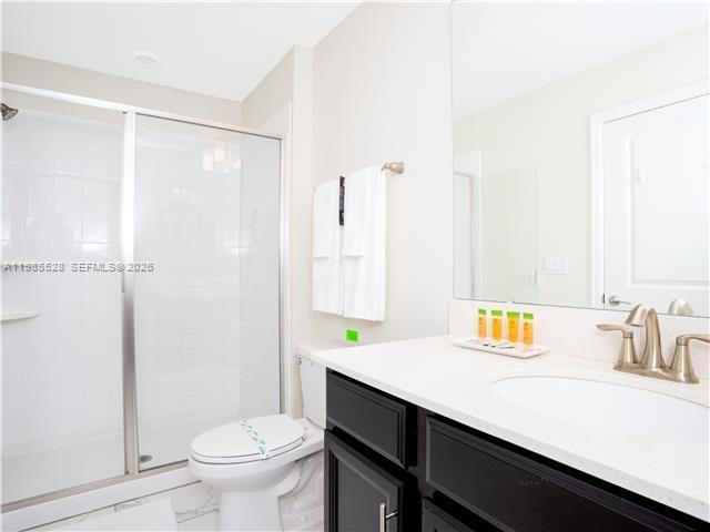 1568 Maidstone Court Property Photo 31
