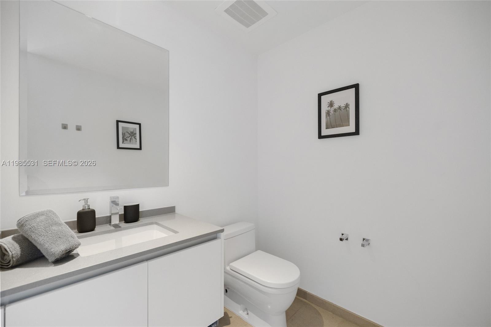 88 Sw 7th Street 1010 Property Photo 33
