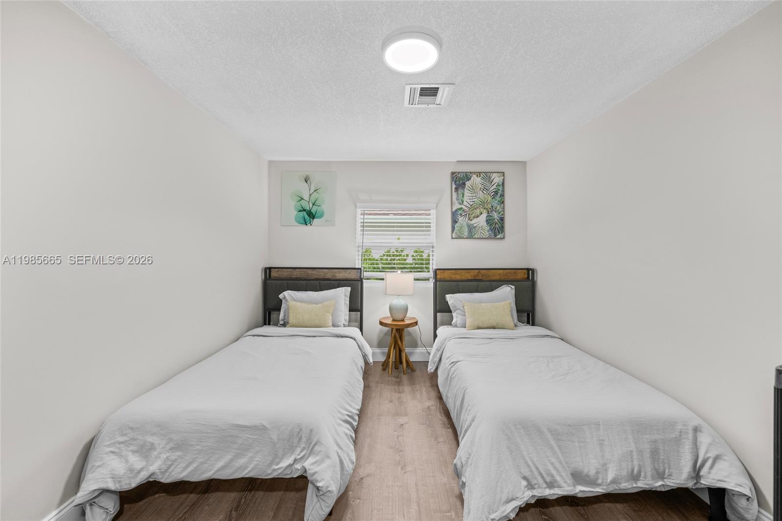 6674 4th Street St Property Photo 5
