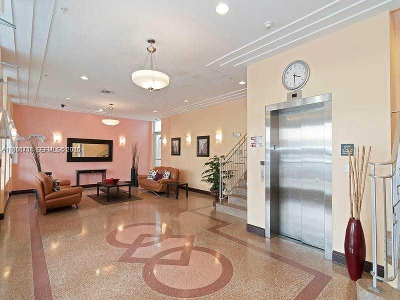 7326 Collins Avenue 208 Property Photo 7