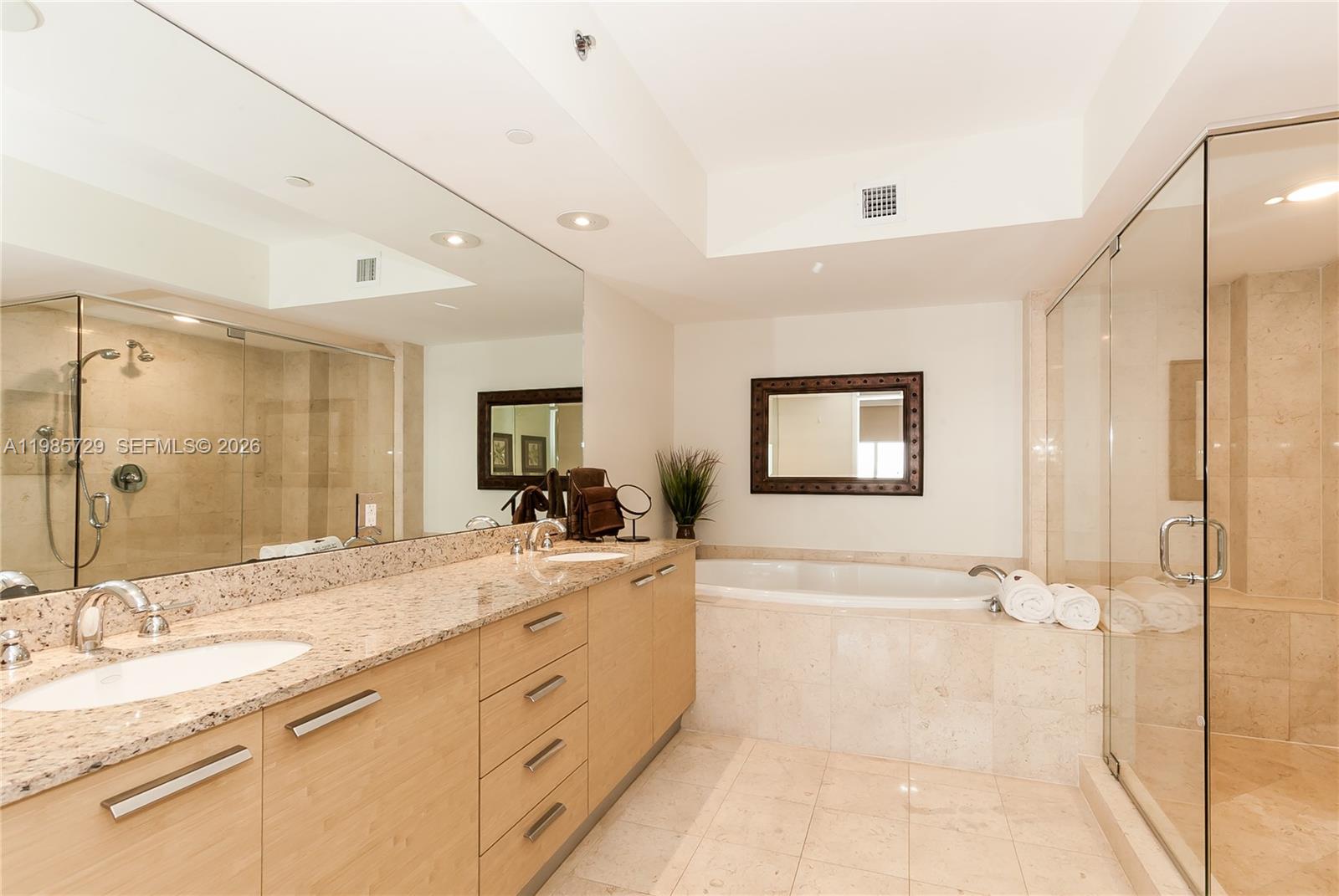 1830 S Ocean Drive 3204 Property Photo 12