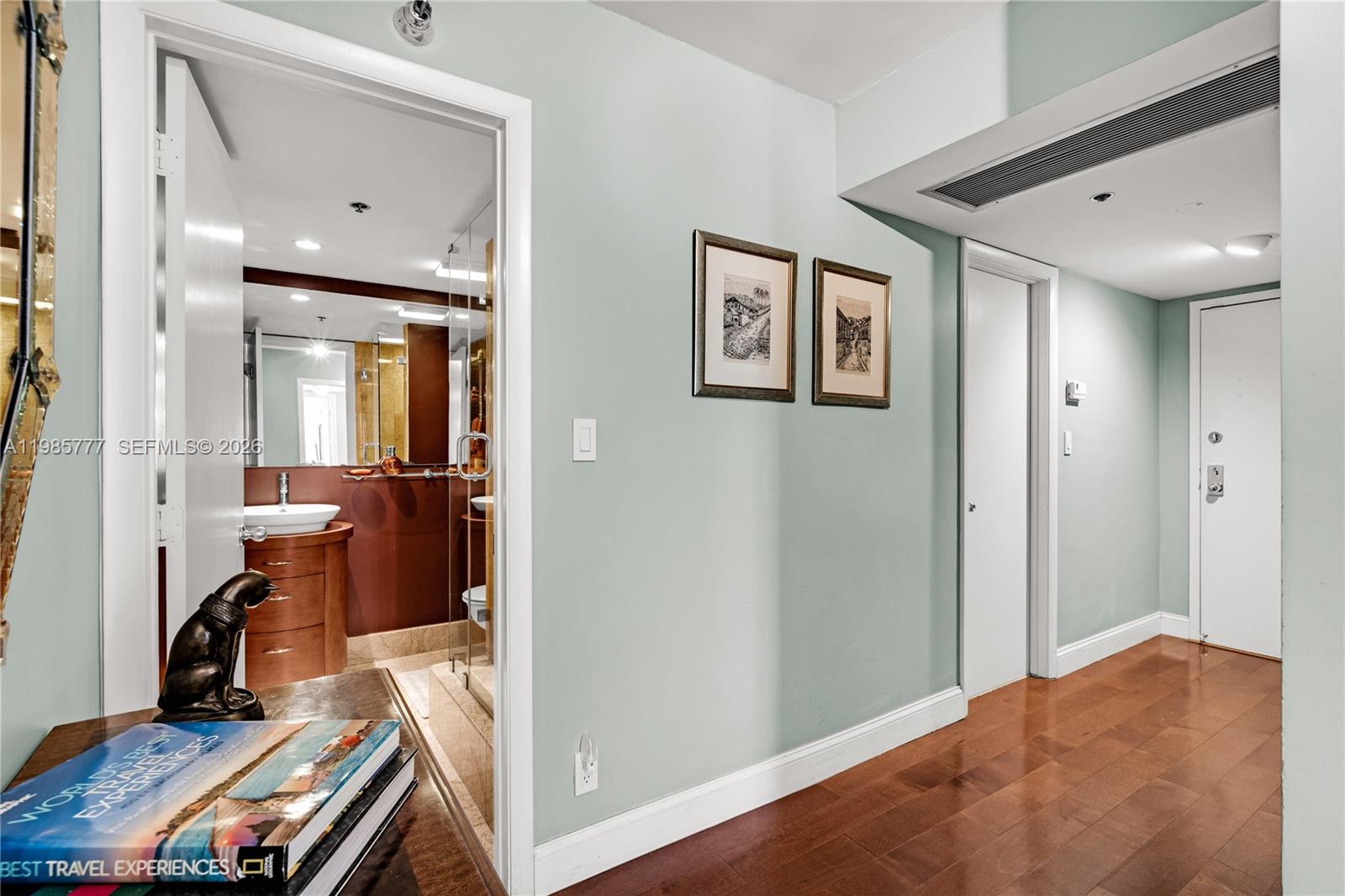 2025 Brickell Avenue 1703 Property Photo 5