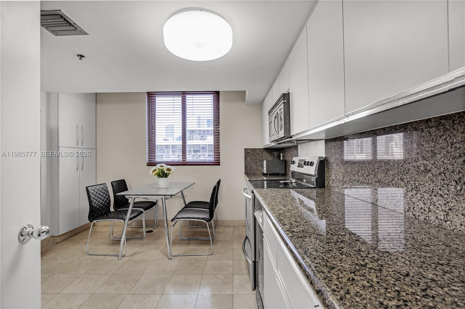 2025 Brickell Avenue 1703 Property Photo 17