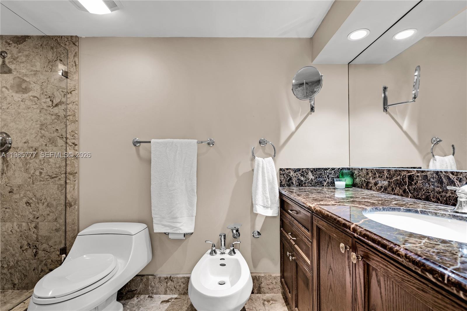 2025 Brickell Avenue 1703 Property Photo 24