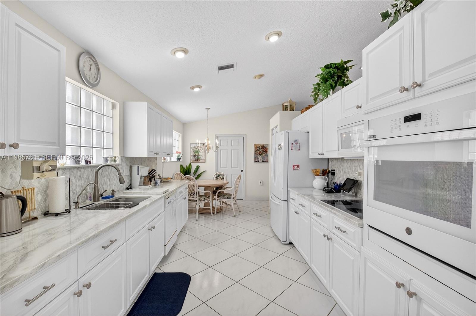 12582 N Coral Lakes Drive Property Photo 21