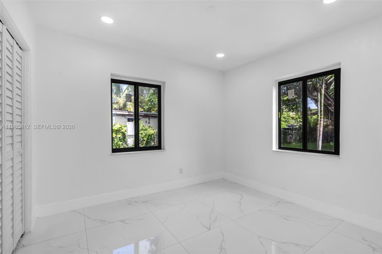 1010 Ne 140th Street Property Photo 12