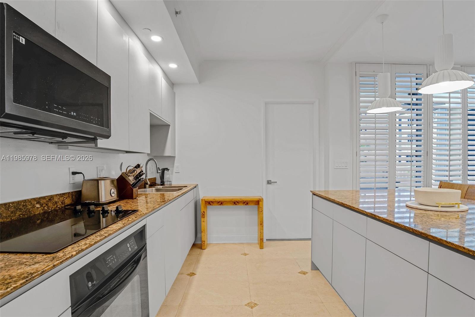 725 Crandon Boulevard 203 Property Photo 12