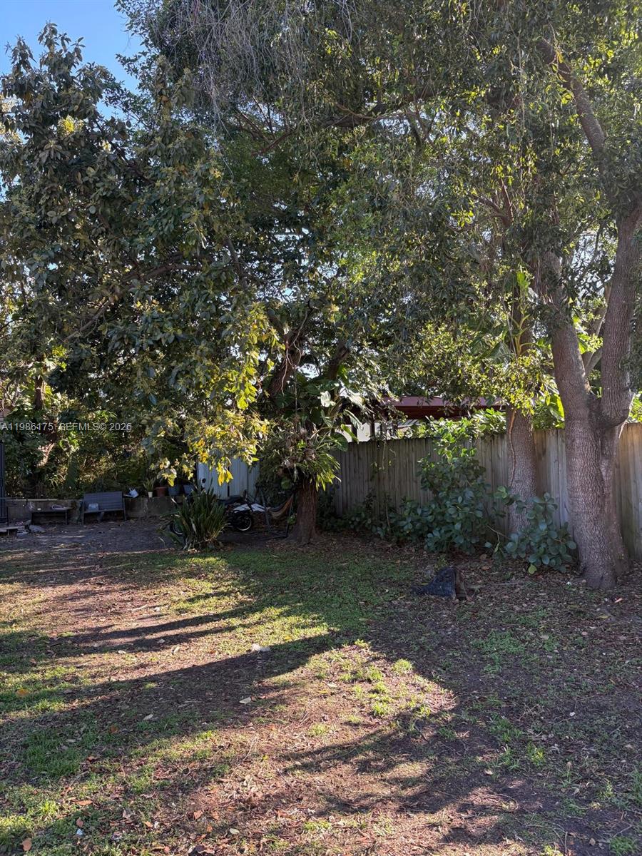 1758 Sw 18th Street Property Photo 11