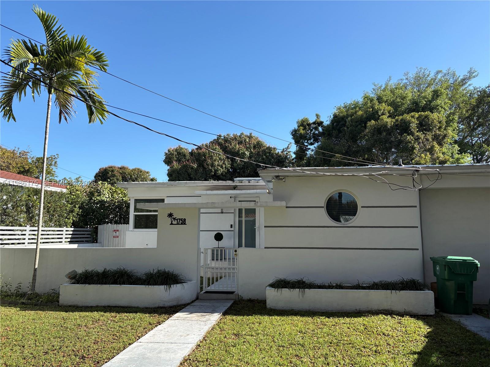 1758 Sw 18th Street Property Photo 12