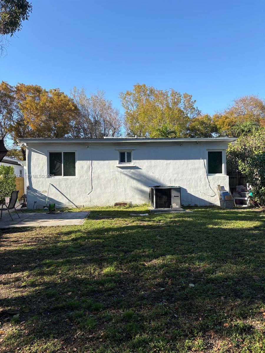 1758 Sw 18th Street Property Photo 13