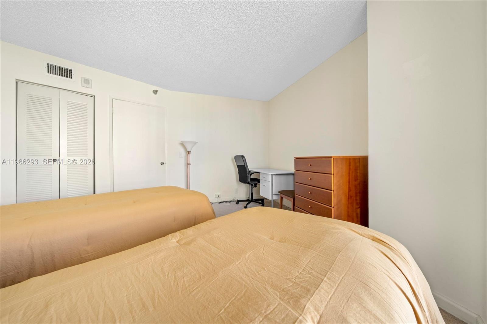 3400 Ne 192 Street 1810 Property Photo 11