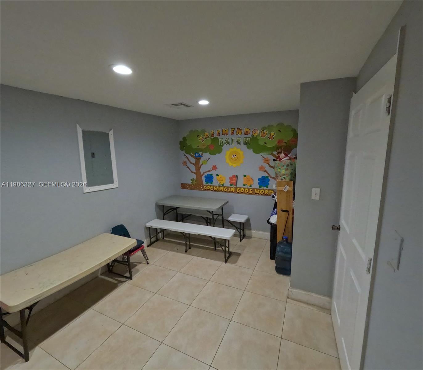15947 Ne 19th Place Property Photo 14