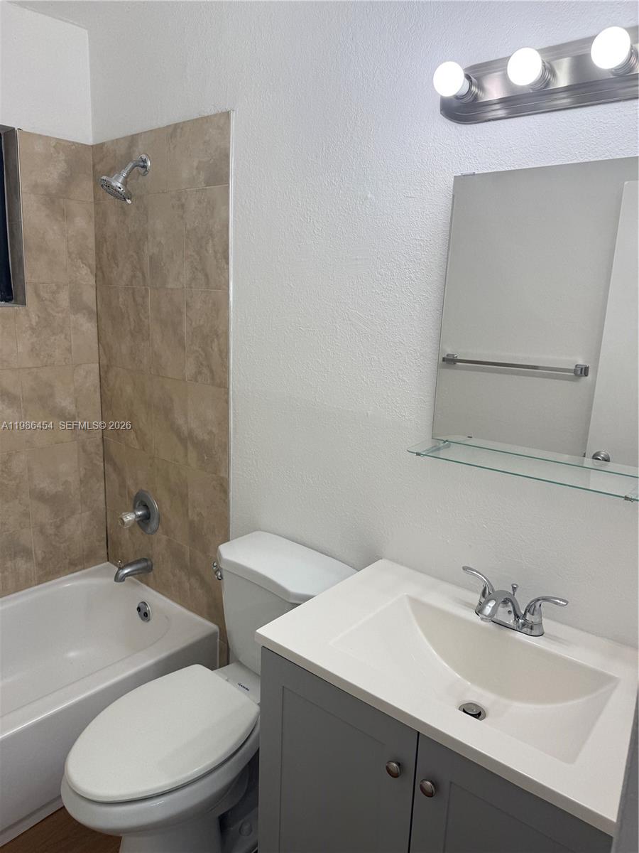 180 Ne 71st Street 9 Property Photo 12