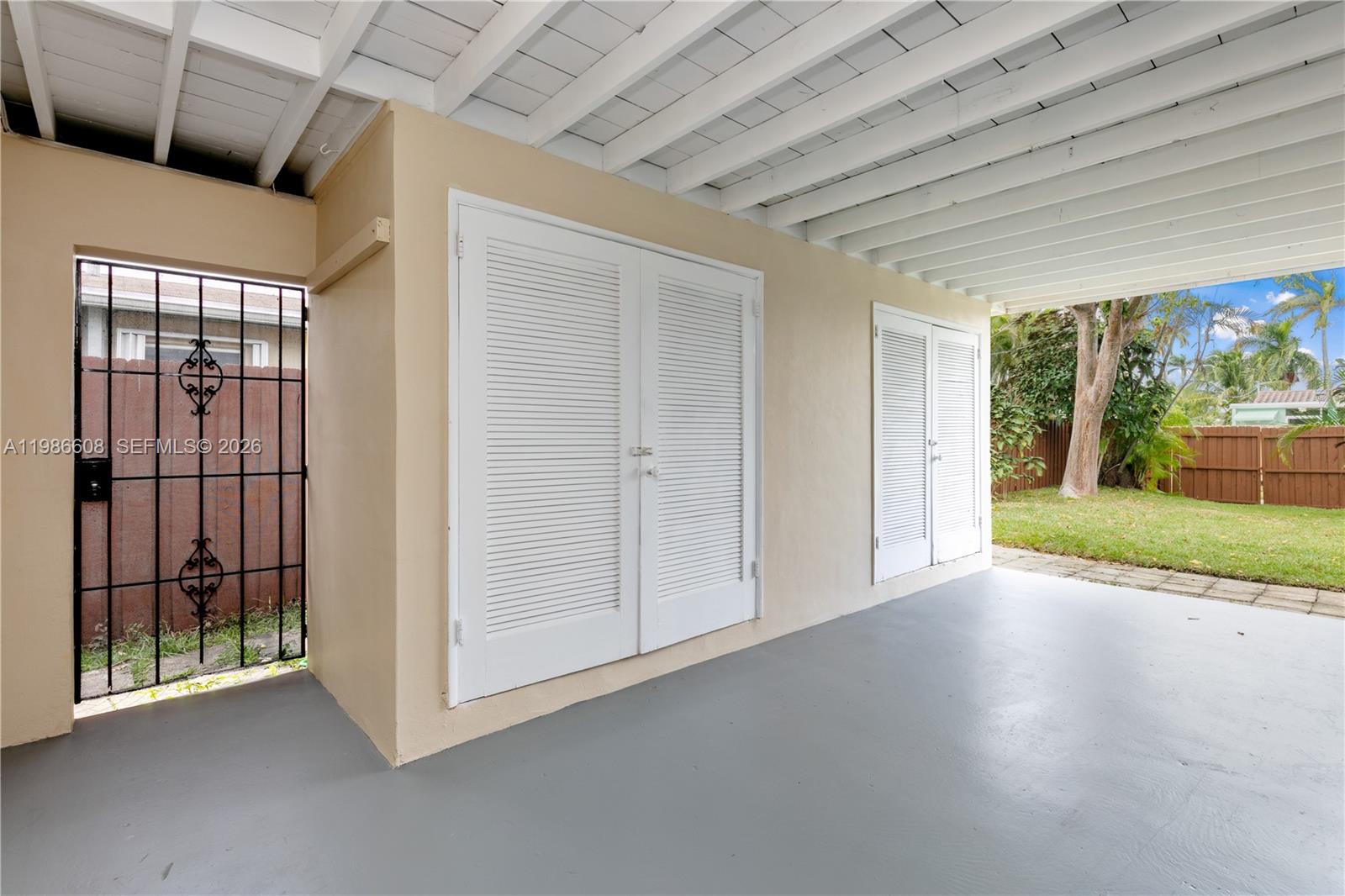 1507 Harding Street Property Photo 22