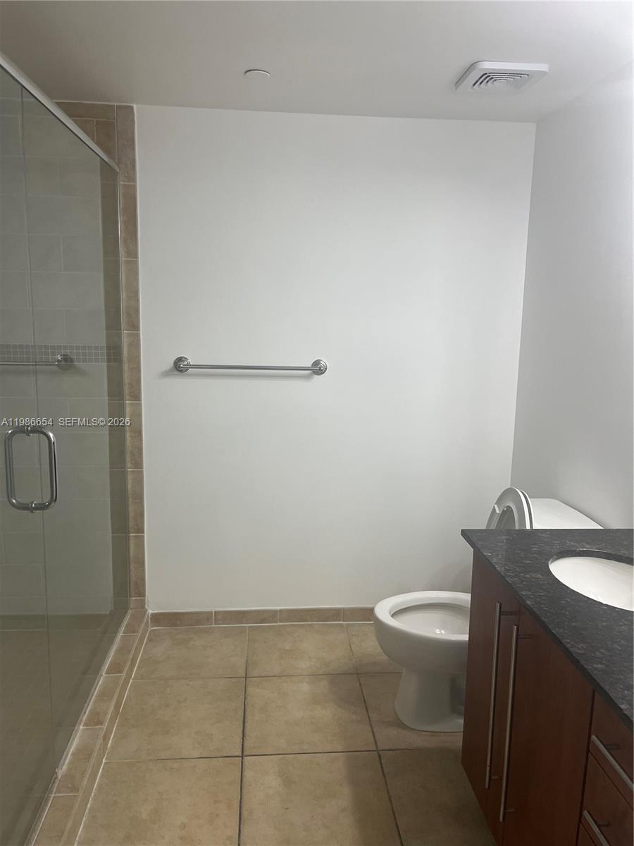 7350 Sw 89th Street 1801s Property Photo 14