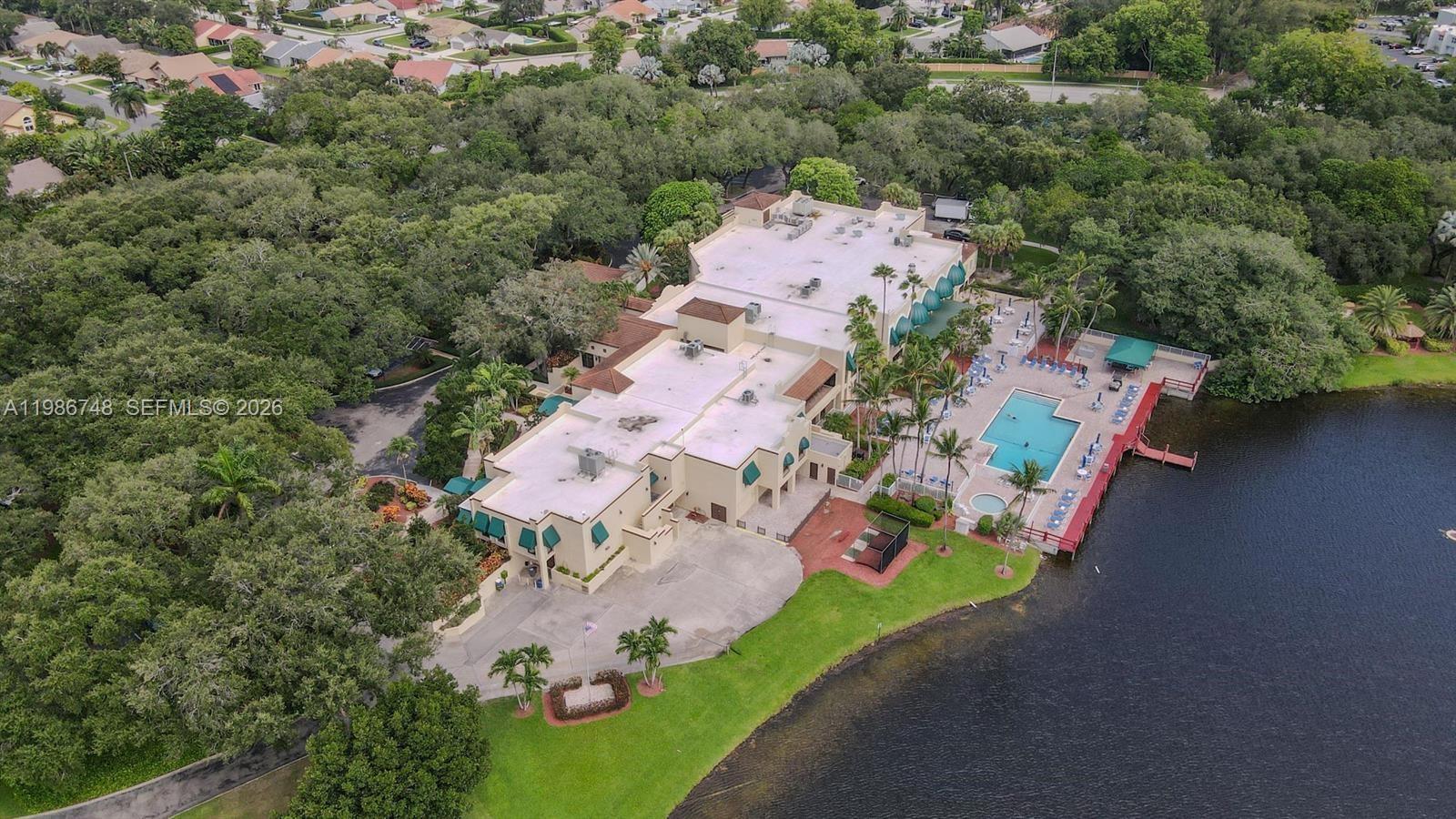 9461 Evergreen Place 305