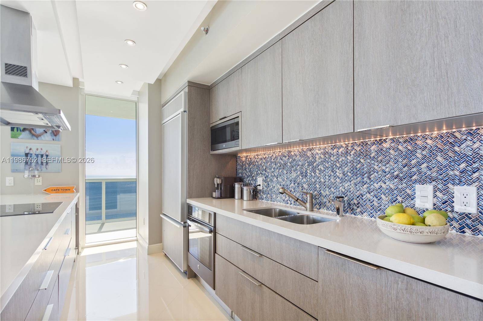 1830 S Ocean Drive 3401 Property Photo 10