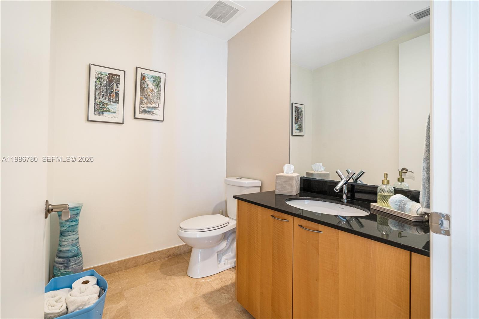 16001 Collins Avenue 3002 Property Photo 16
