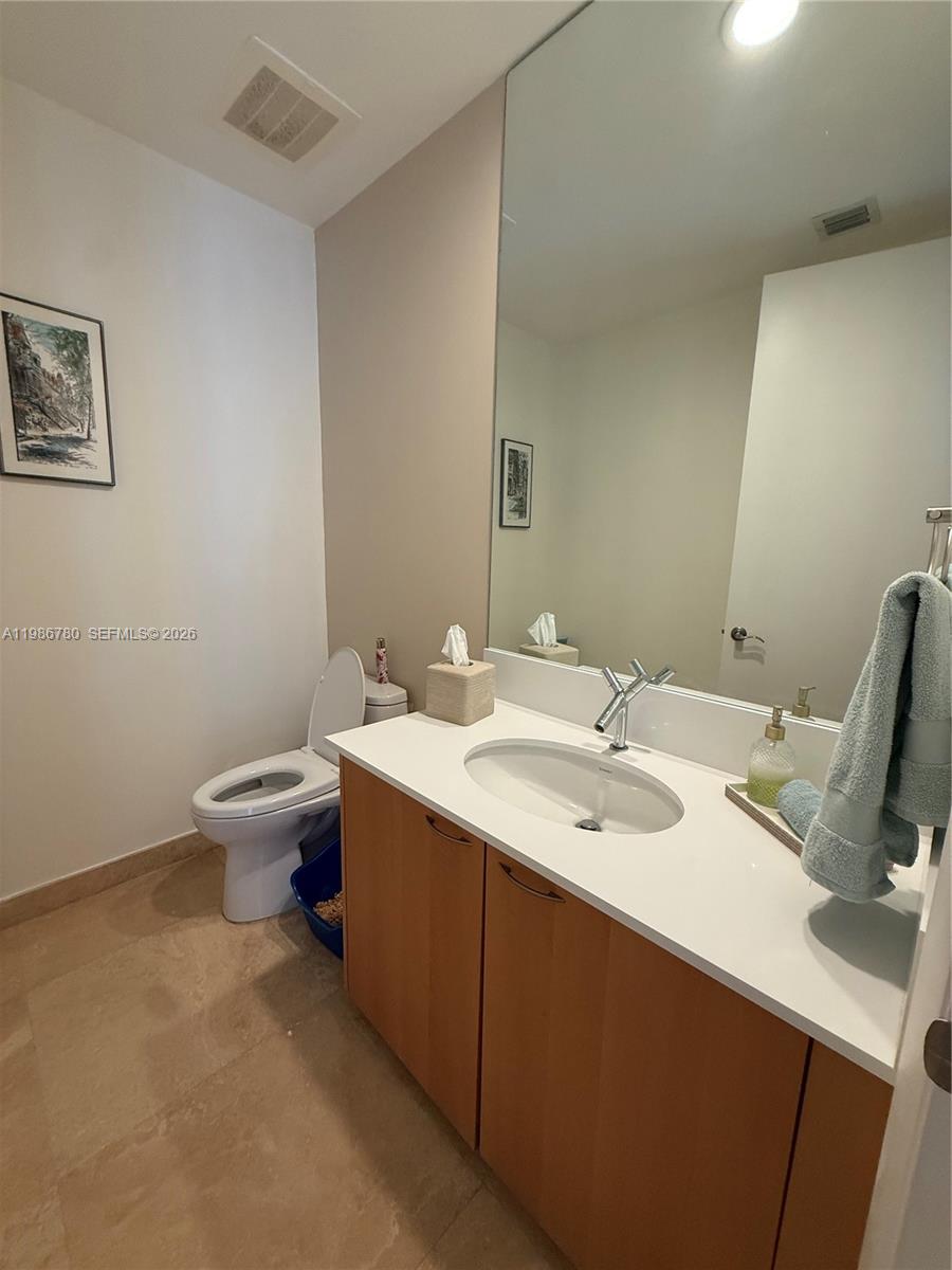 16001 Collins Avenue 3002 Property Photo 17
