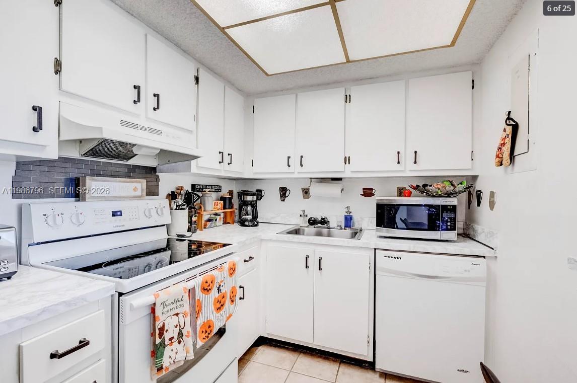 A11986796 Property Photo 5
