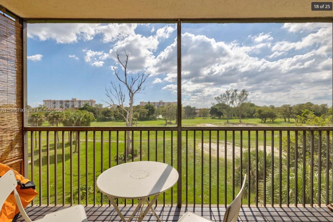 A11986796 Property Photo 14