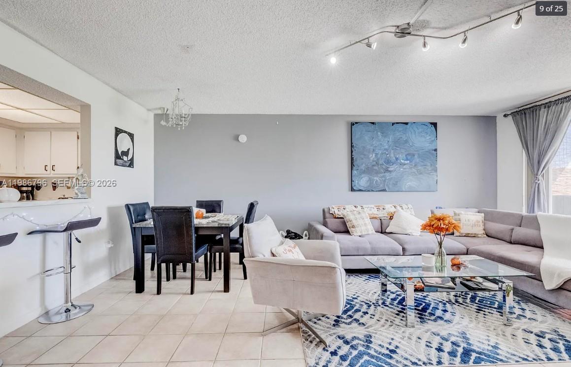 A11986796 Property Photo 21