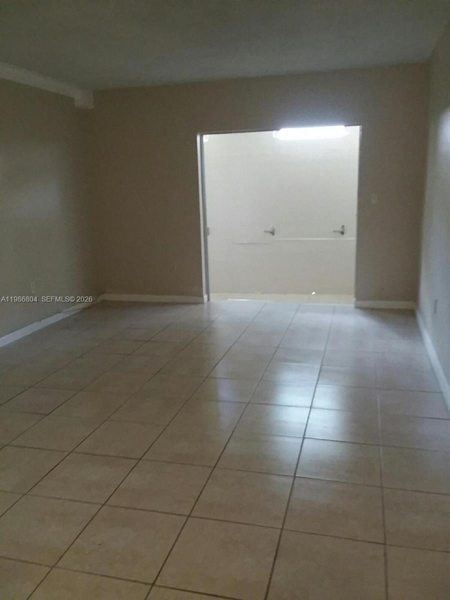140 Royal Palm Road 107 Property Photo 3