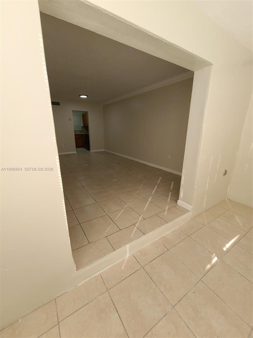 140 Royal Palm Road 107 Property Photo 10