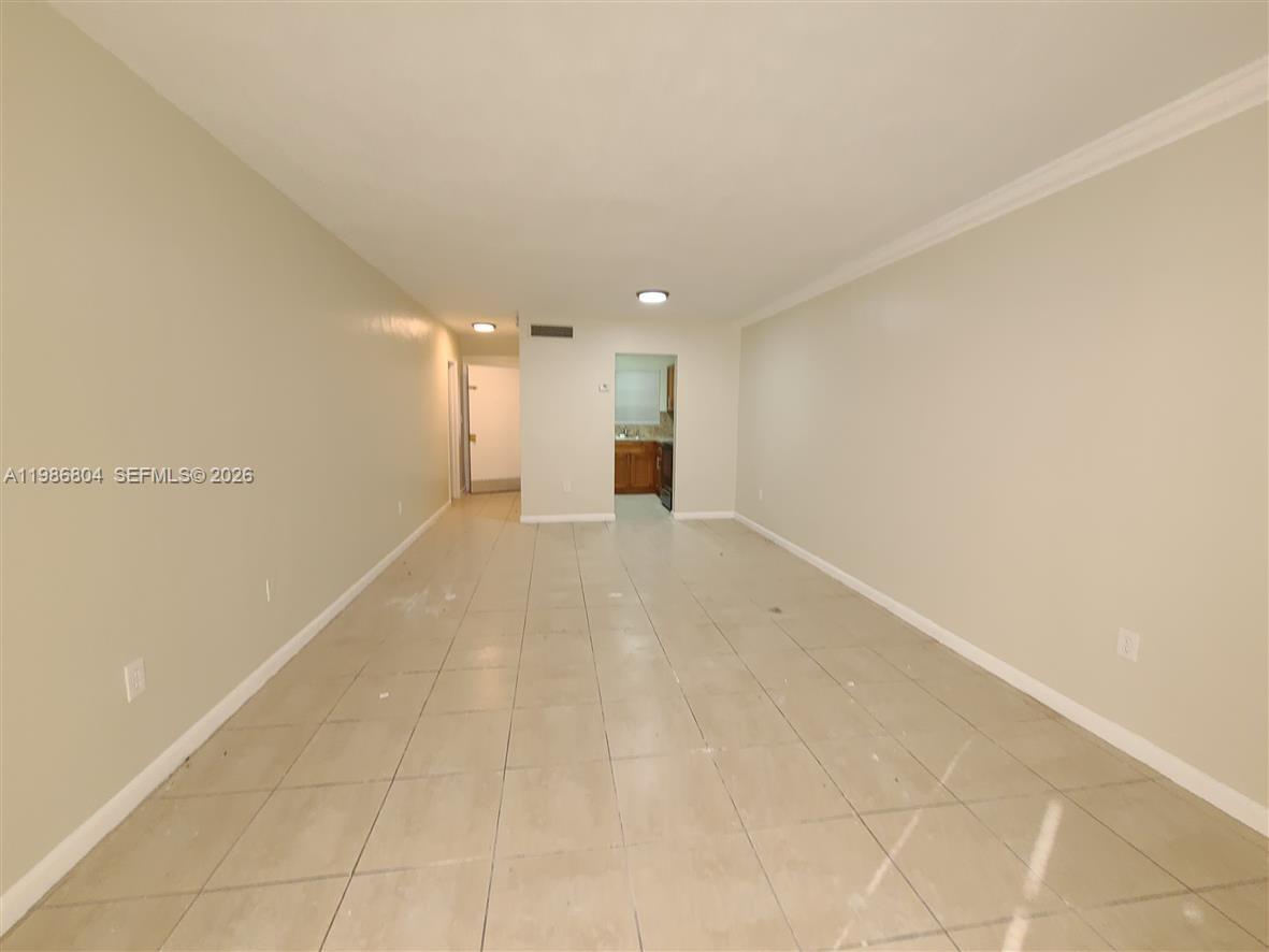 140 Royal Palm Road 107 Property Photo 12
