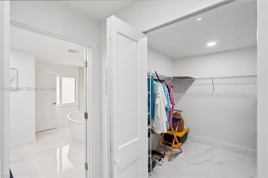 1819 Se 43 Street Property Photo 37