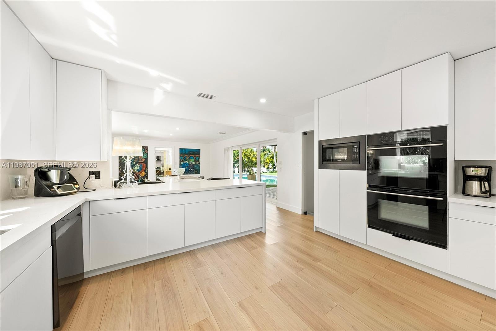 424 Alamanda Drive Property Photo 16