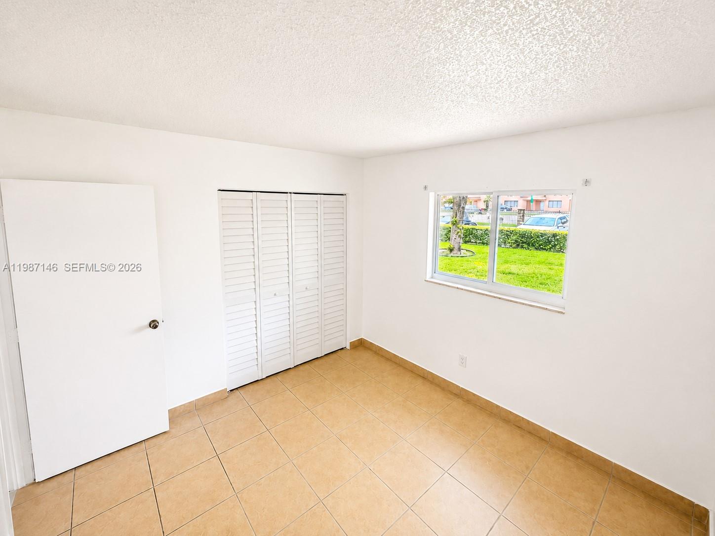 4050 Nw 135th Street 5-1 Property Photo 7