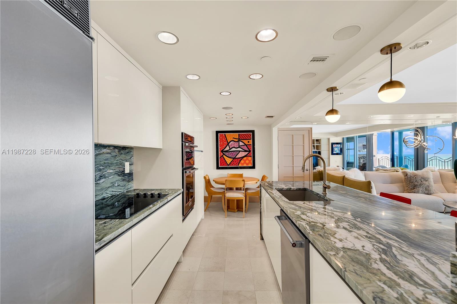 1500 Ocean Drive 1005 Property Photo 8