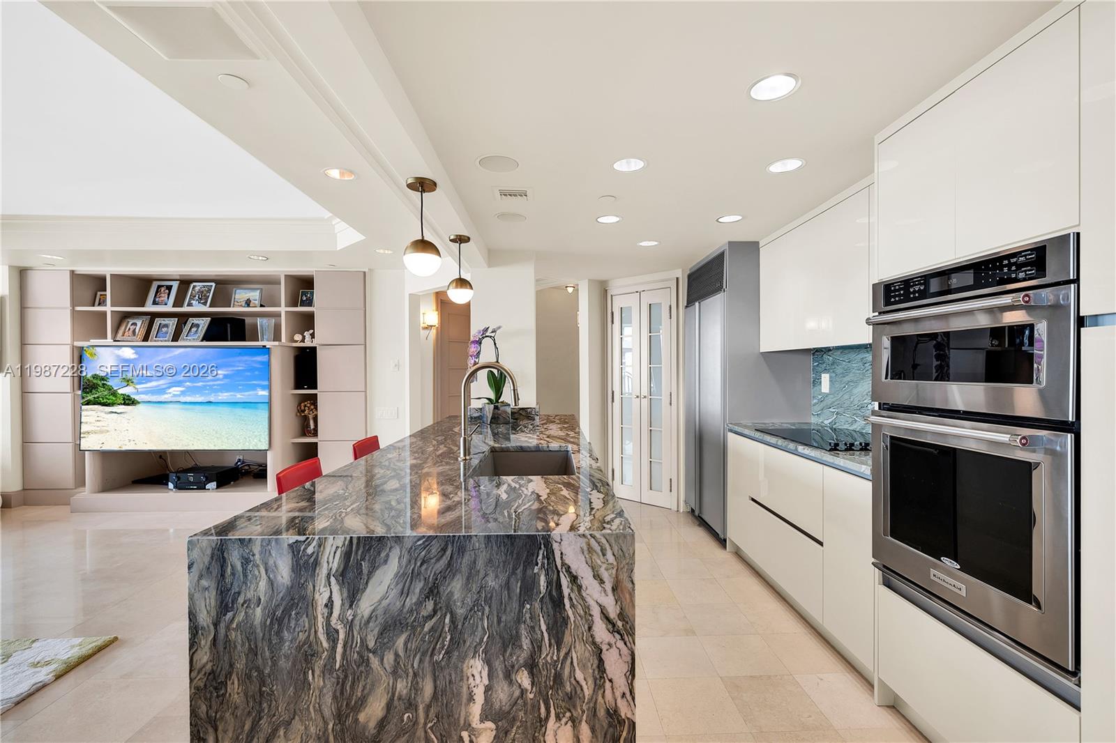 1500 Ocean Drive 1005 Property Photo 9