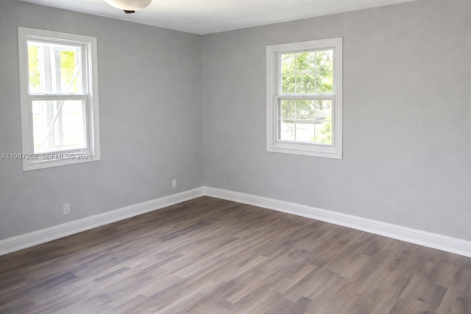 4541 Sw 28th Terrace Property Photo 5