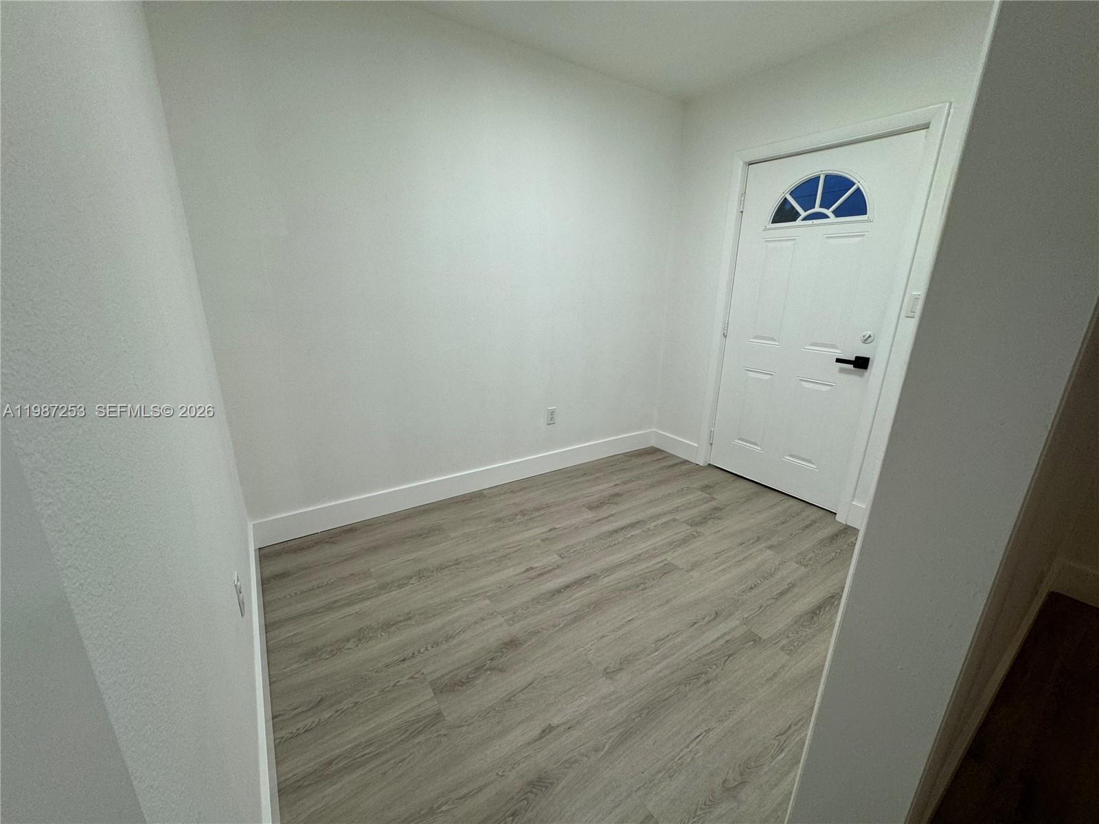 4469 Cunningham Street Property Photo 12