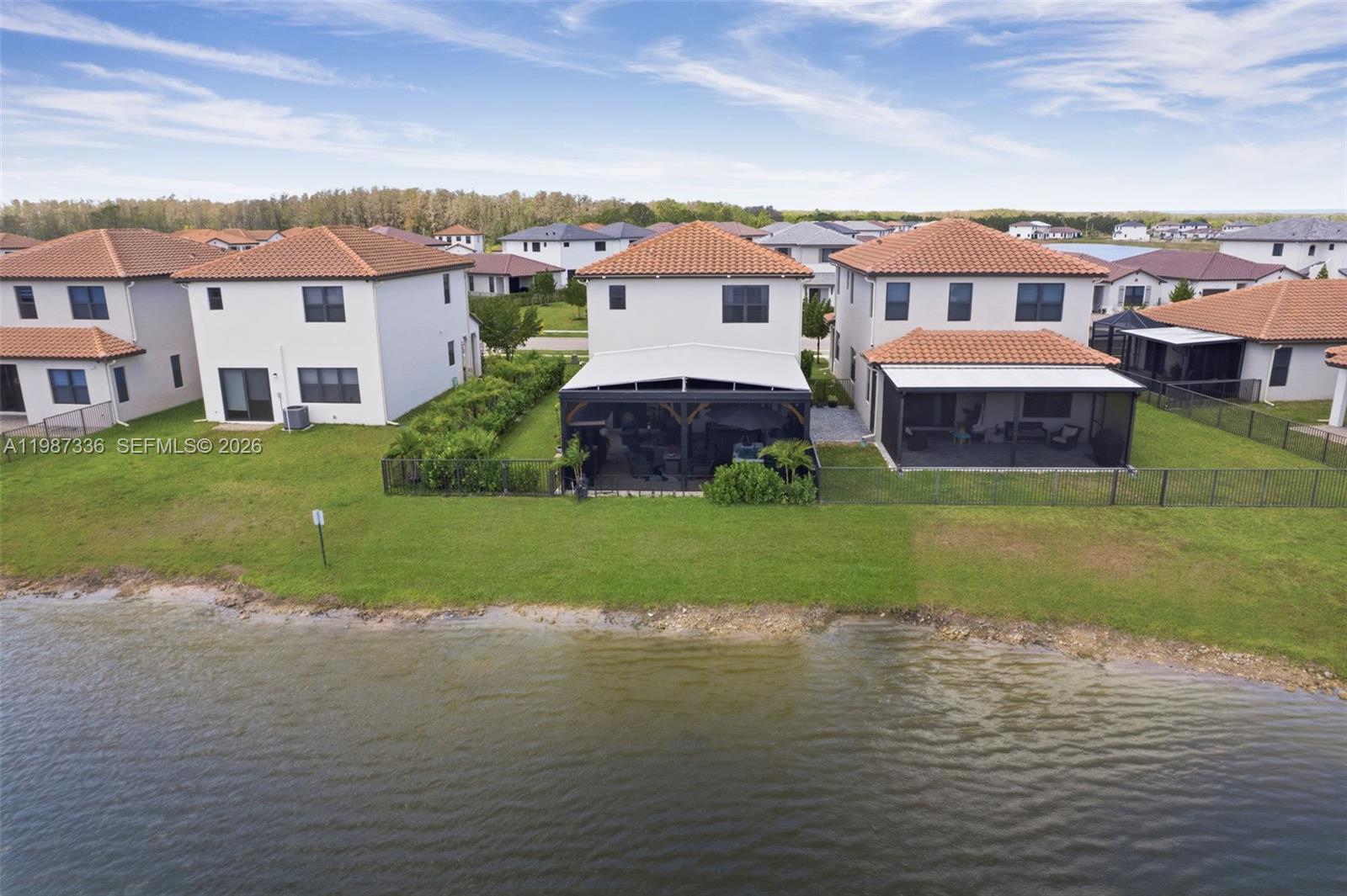 5700 Argento Property Photo 31