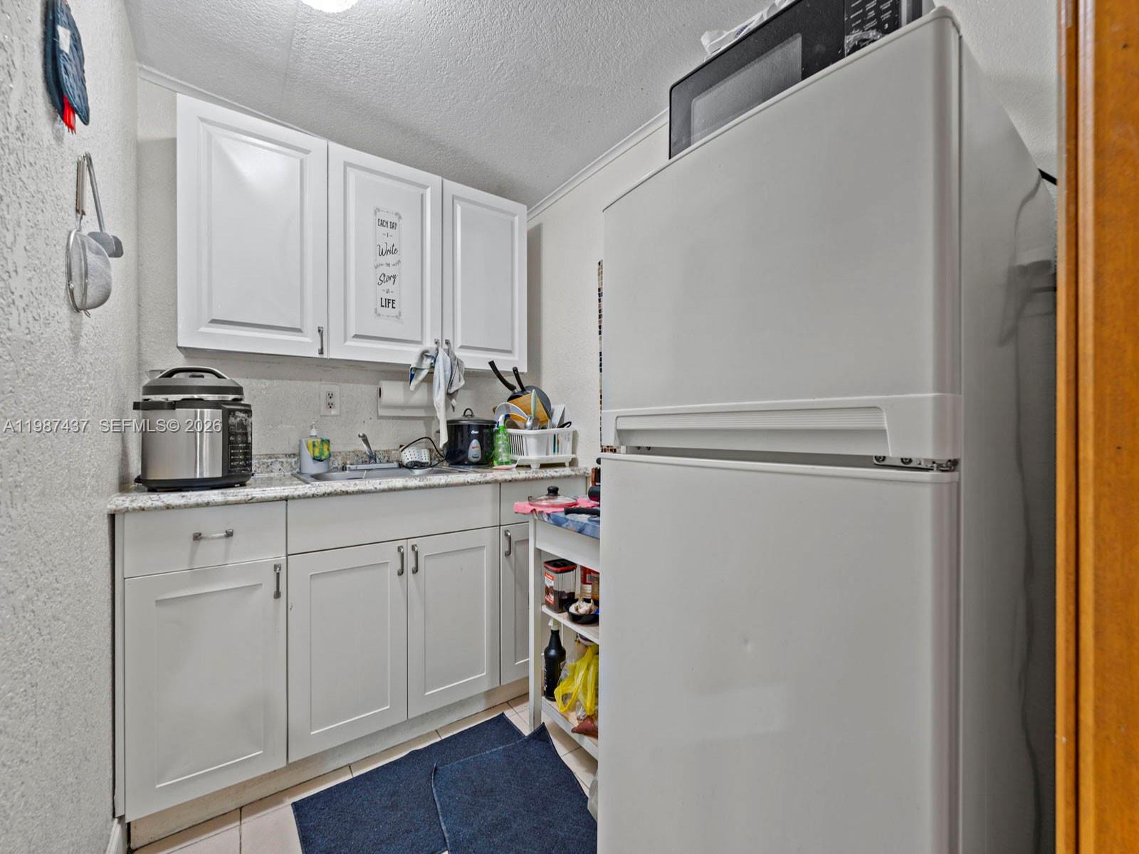 871 Se 5th Place Property Photo 29