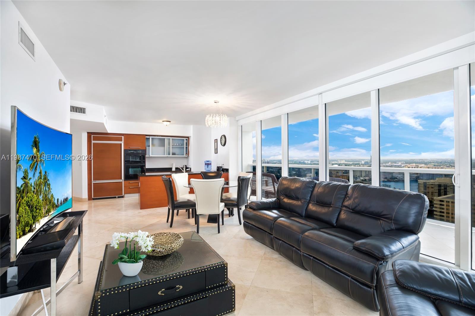 1830 S Ocean Drive 2808 Property Photo 6