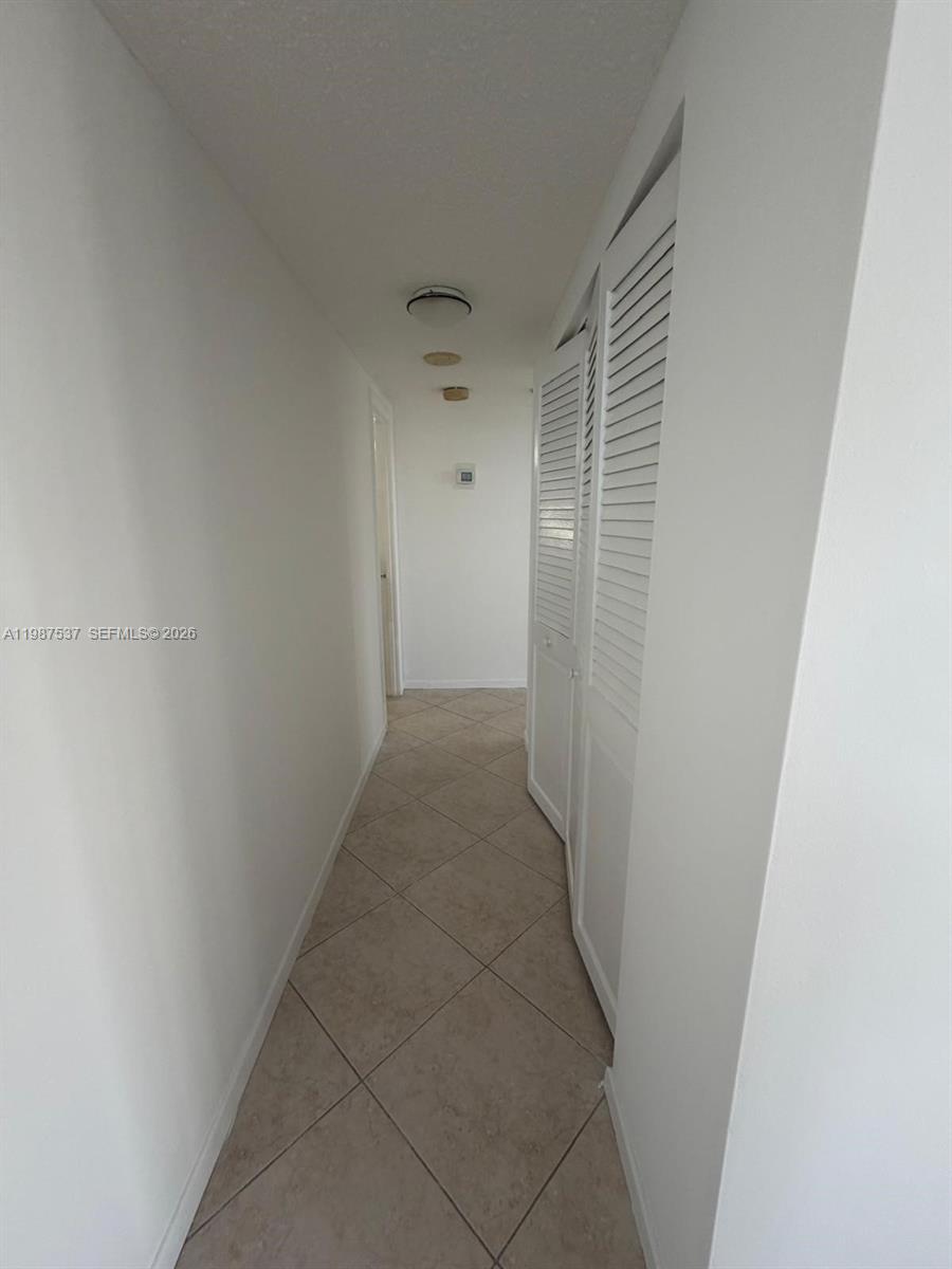 300 Bayview Drive 915 Property Photo 17