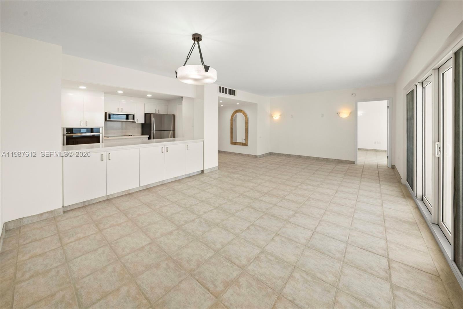 11111 Biscayne Boulevard 19d Property Photo 4