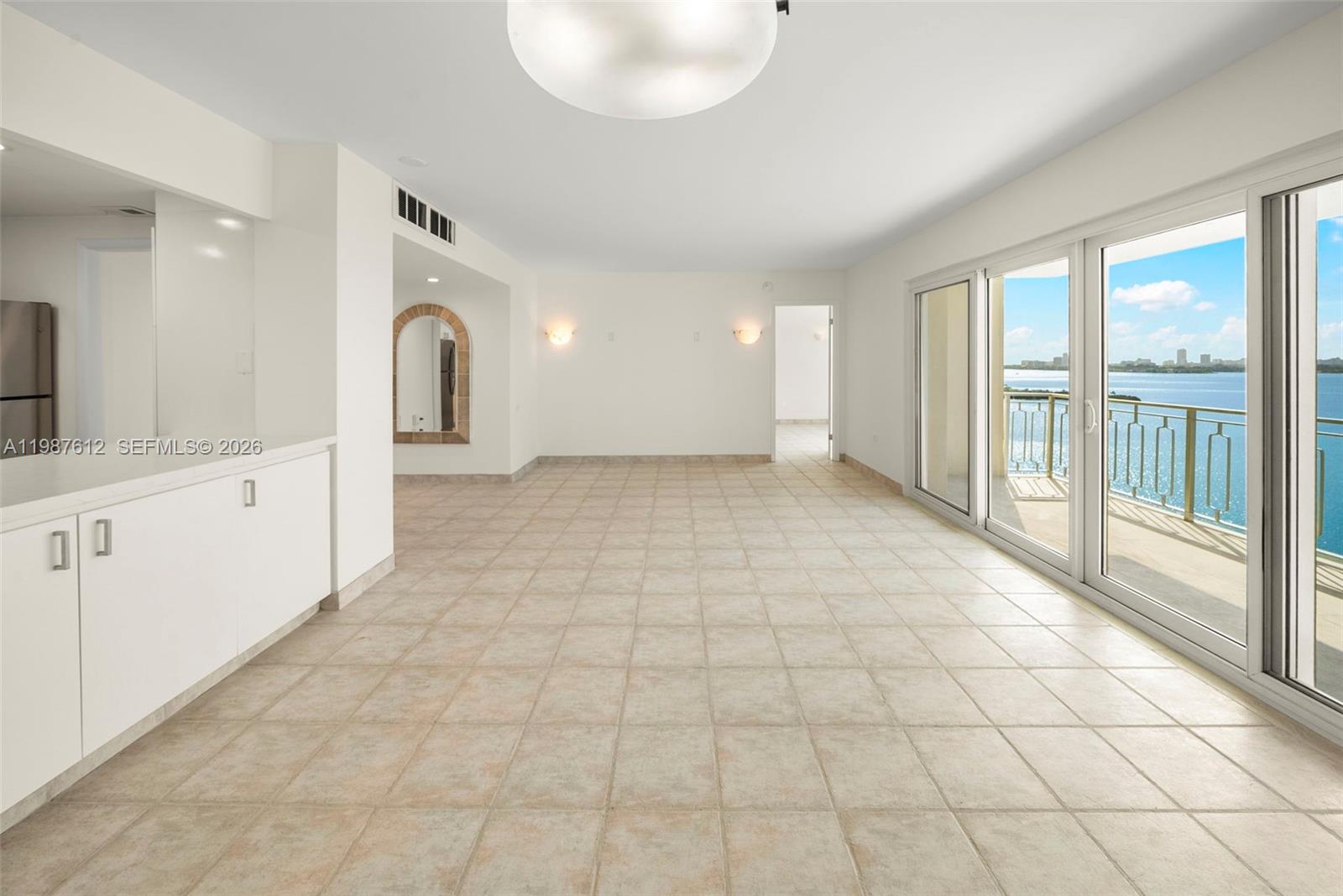11111 Biscayne Boulevard 19d Property Photo 12