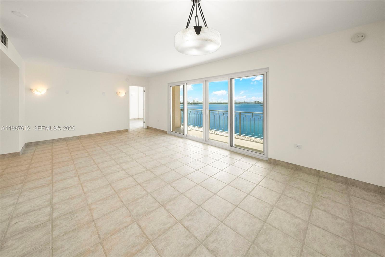 11111 Biscayne Boulevard 19d Property Photo 17
