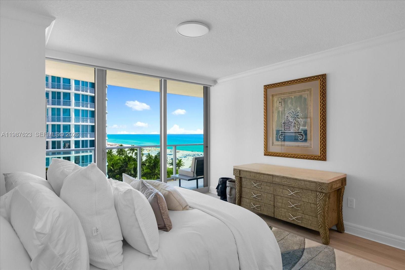 1455 Ocean Drive 909 Property Photo 17