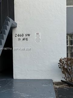 2460 Sw 18th Avenue 1211 Property Photo 1