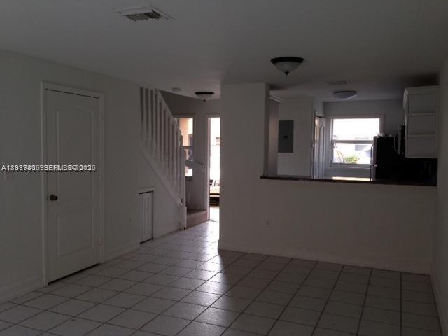 7905 Nw 8 Street 8a Property Photo 3