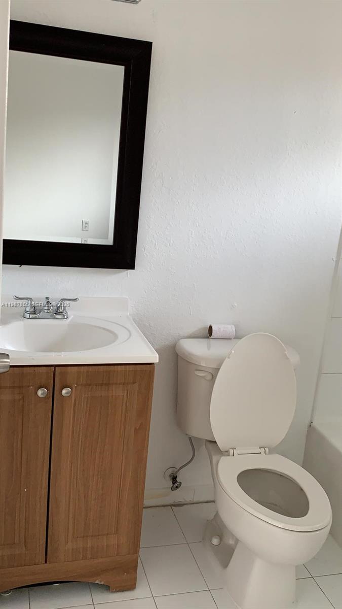 7905 Nw 8 Street 8a Property Photo 17