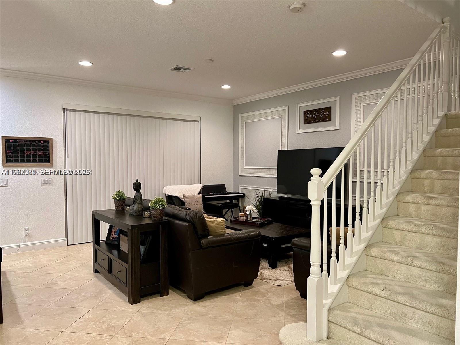 5065 Dulce Court Property Photo 4