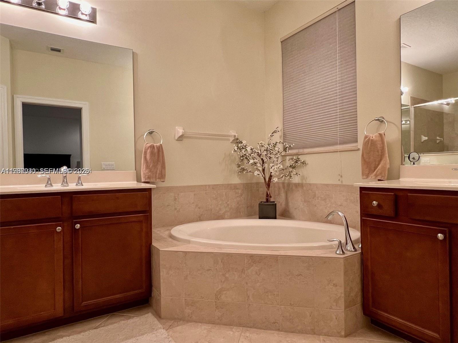 5065 Dulce Court Property Photo 14
